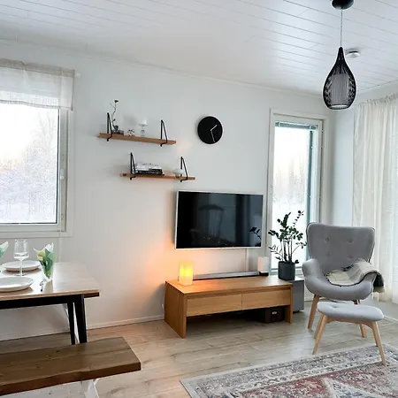 Villa Arctic Aurora By Booklapland