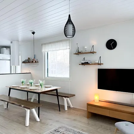 Villa Arctic Aurora By Booklapland *