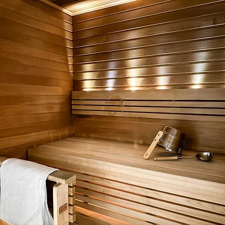 Arctic Aurora By Booklapland Villa Rovaniemi