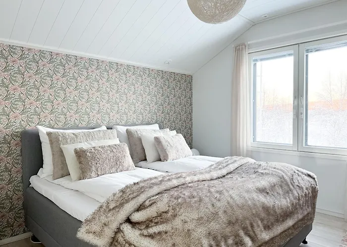 Arctic Aurora By Booklapland * Рованиеми